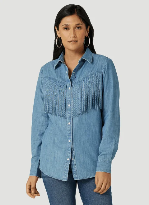 Wrangler Women's Retro Fringe Front Indigo Denim Western Snap Shirt 112327612 Cozy Summer Short Shirt