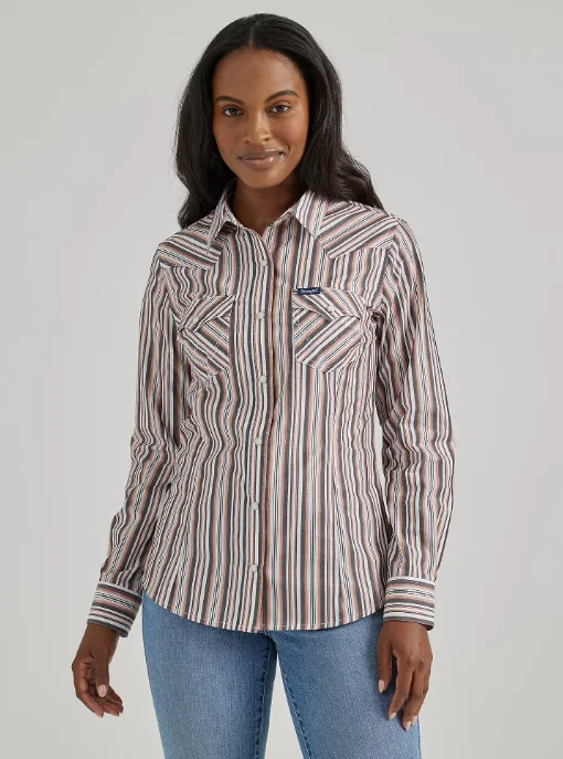 Wrangler Women's Pink Grey Metallic Stripe Slim Fit Snap Long Sleeve Western Shirt 112356665 Fashionable Plaid Short Sleeve