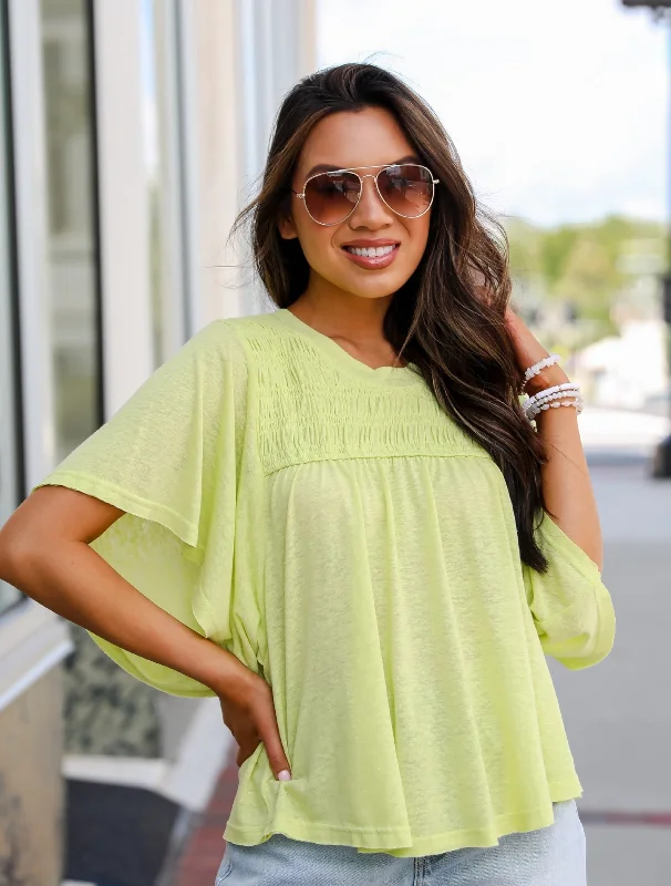 FINAL SALE - Laidback Living Lime Smocked Tee Fitted T-Shirt Seamless Stretchy
