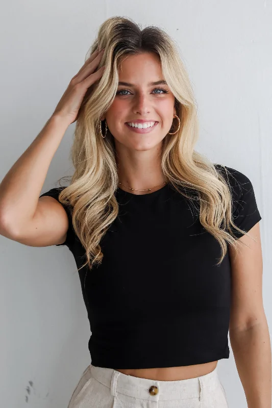 Madi Everyday Cropped Tee - DU DEAL Elasticated Padded Insulated