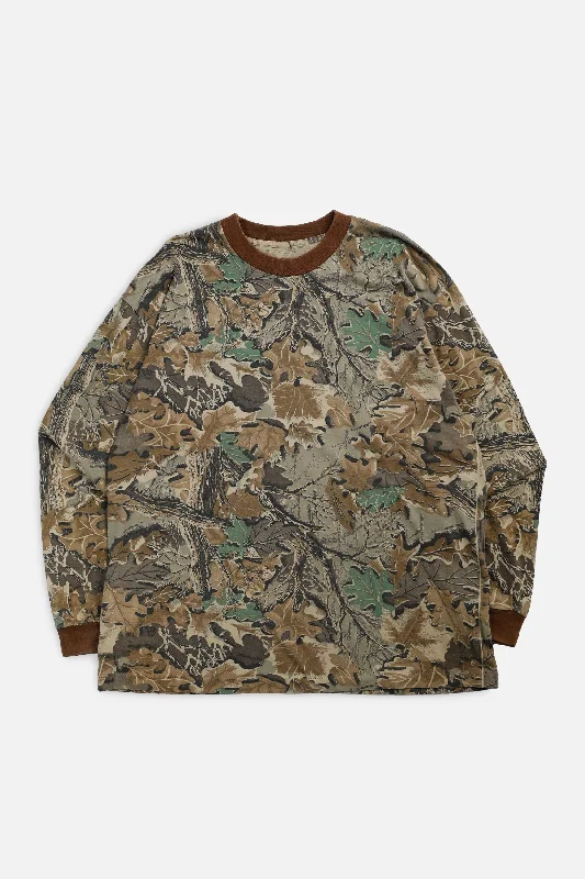 Vintage Camo Long Sleeve Tee - L Zippered Front Buttoned Front Snap Front