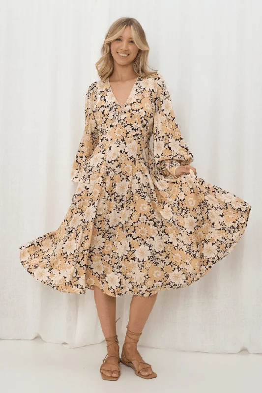 Celeste Midi Dress - Beige Floral Comfortable Knitwear Midi Dress