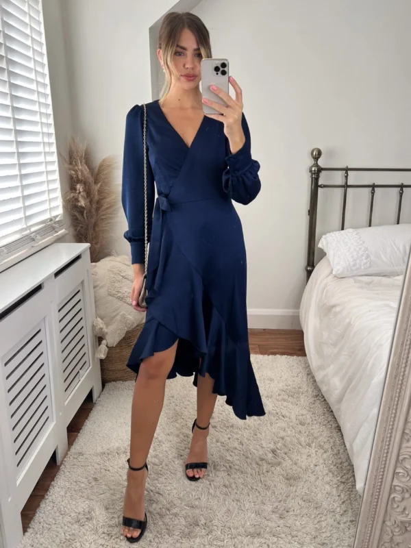 Charlotte Wrap Midi Dress / Navy Trendy Square Neck Midi Dress