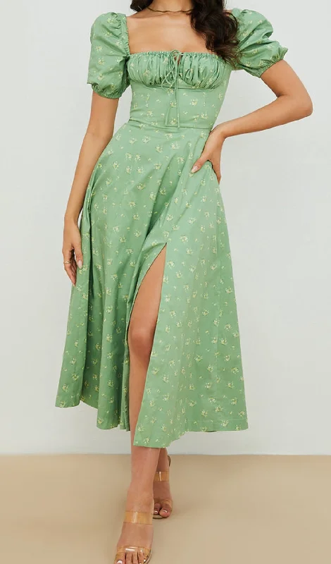 VINTAGE FLORAL PUFF SLEEVE MIDI DRESS IN GREEN Comfortable Ruched Midi Dress