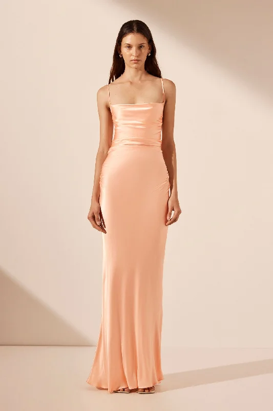 LA LUNE LACE BACK MAXI DRESS - PEACH Elegant Maxi Dress with Slit