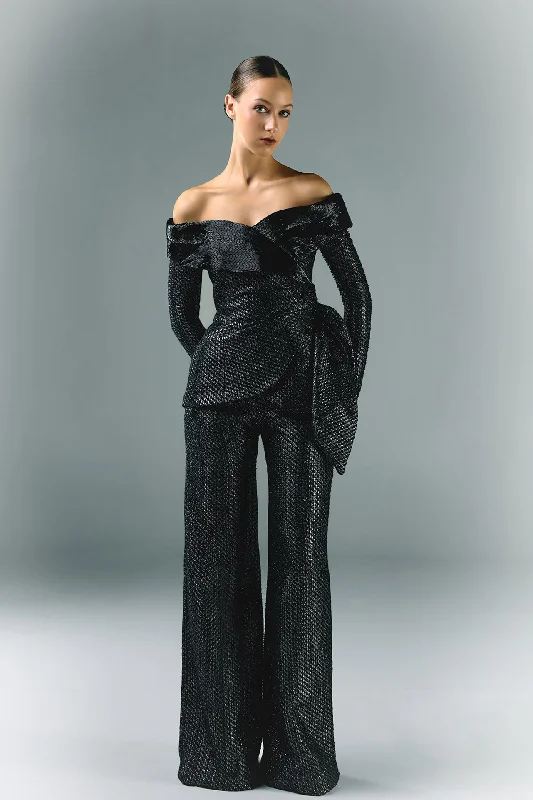 Off shoulder tweed embroidered jacket and  pants Front Pockets Side Pockets Patch Pockets